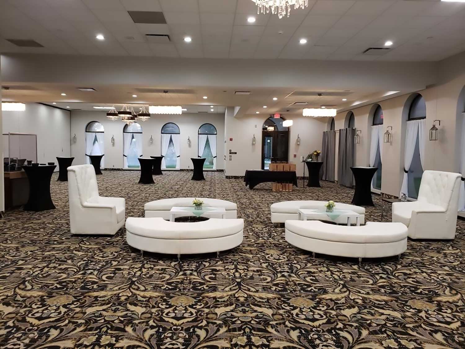 Ballroom-E-and-D_Lounge