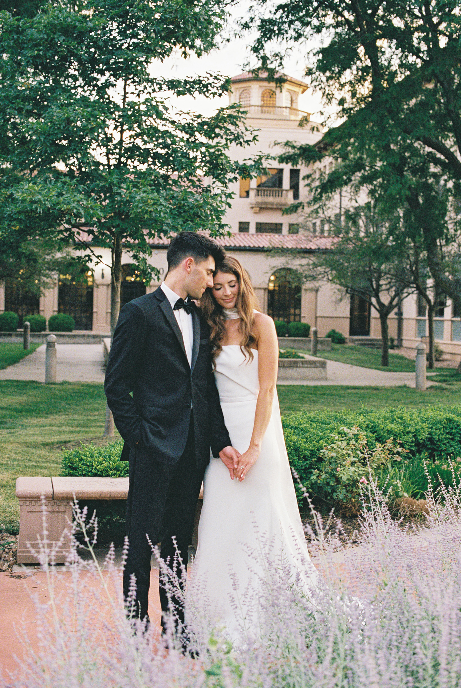 Atrium-Garden-bride-groom-1500x2239